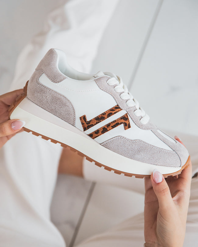 Basket CL11 running détail léopard à lacet