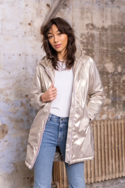 Manteau mi long fourré imperméable doré fermeture éclair tricolore capuche Laura Jo