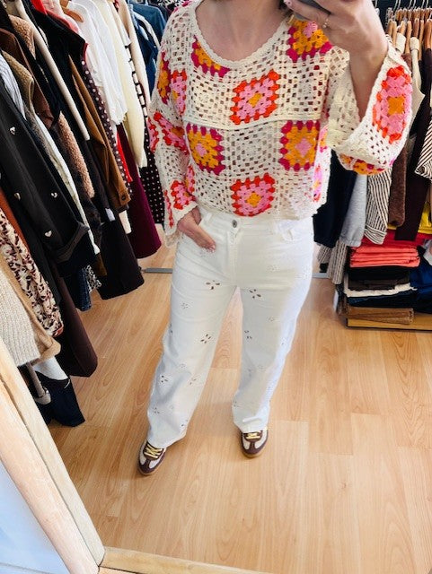 Jean blanc avec broderie ajourée Léa