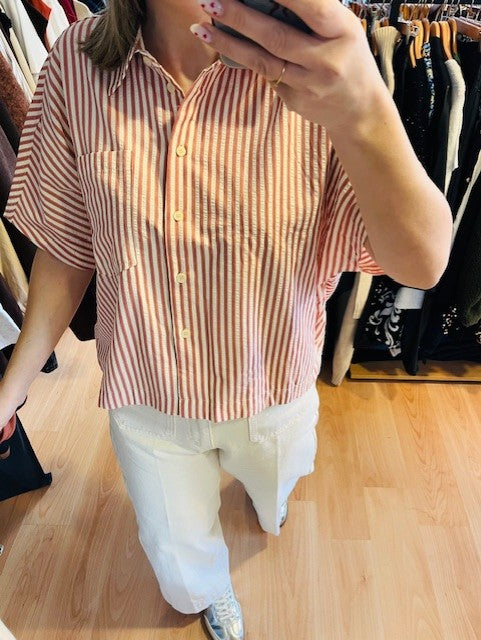 chemise large rayures corail Grace & Mila - chemise oversize femme rayée - chemise rayures corail tendance - chemise femme coupe ample - mode femme Grace & Mila - chemise printemps été femme