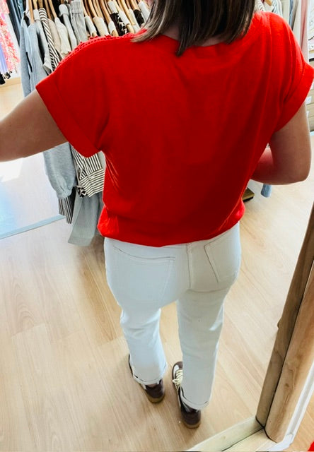 T-shirt corail détail dentelle aux épaules Amalia