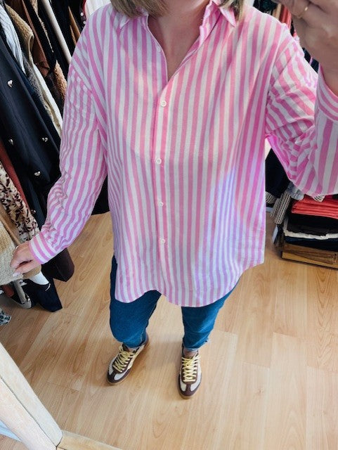 Chemise oversize à rayures roses "Dolce vita"