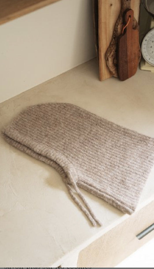 Cagoule taupe Erika - Cagoule maille - cagoule tendance 2025 - cagoule femme - cagoule taupe - cagoule femme hiver- accessoire hiver femme - cagoule douce et chaude