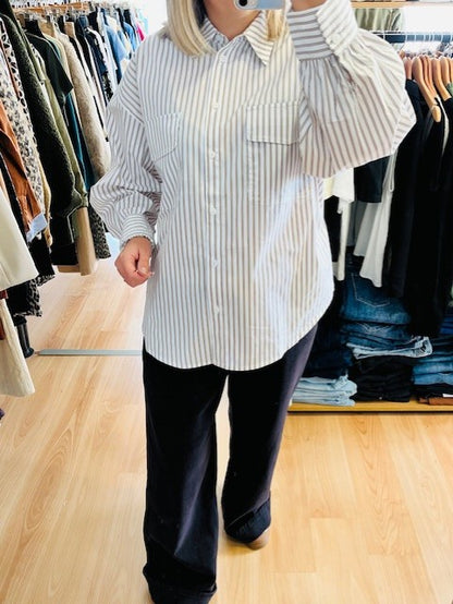 Chemise à manches longues à rayures Sorbet - Chemise Grace & Mila - Chemise à rayures kaki - chemise avec poches plaquée - Chemise oversize