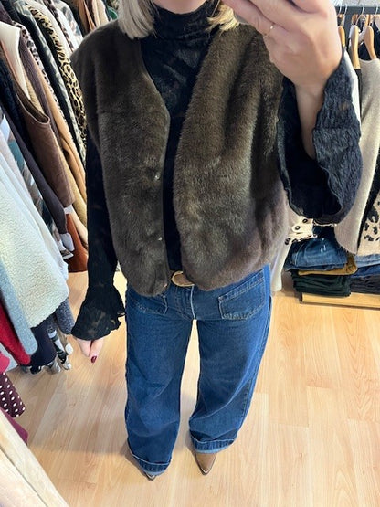 Gilet sans manches en fausse fourrure Parker - gilet fausse fourrure - gilet tendance automne hiver 