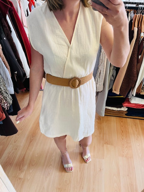 Robe en gaze de coton écru Wranna - robe gaze de coton écru - robe courte écrue femme - robe Wranna Grace & Mila - robe été femme légère - robe bohème chic écrue - robe fluide sans manches 