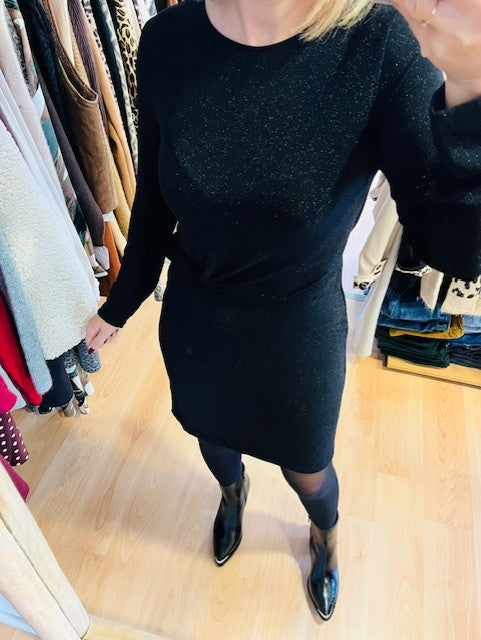 Robe Tea Grace & Mila - Robe Tea noire - robe noire lurex femme - Robe chic Grace & Mila - robe élégante noire - robe tendance femme - robe paillette - robe fêtes