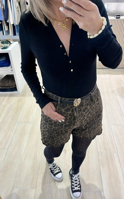 Short léopard femme - Short marron femme - Short festonné femme - Short imprimé animalier - Short tendance femme