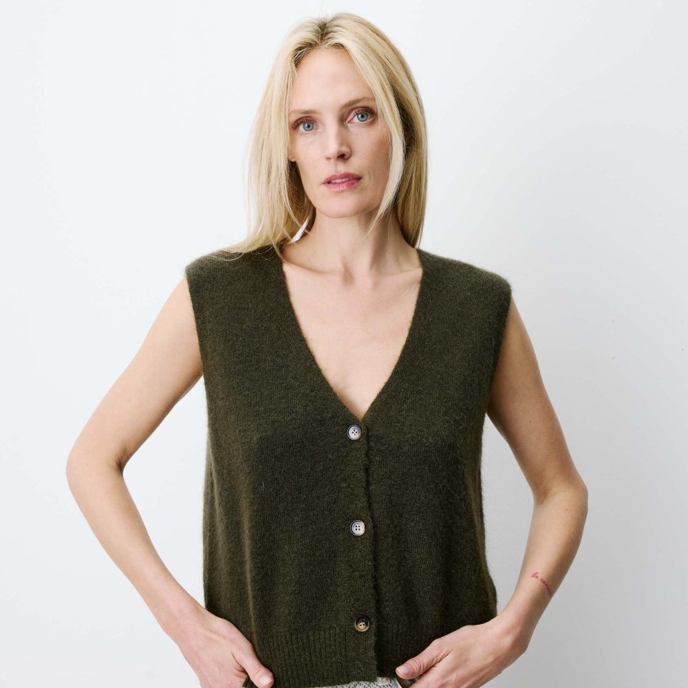 Cardigan sans manches boutonné col V kaki Nars