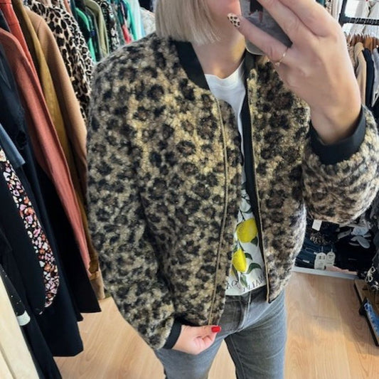 Bombers leopard