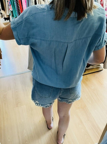 Chemise en denim brodée Joy