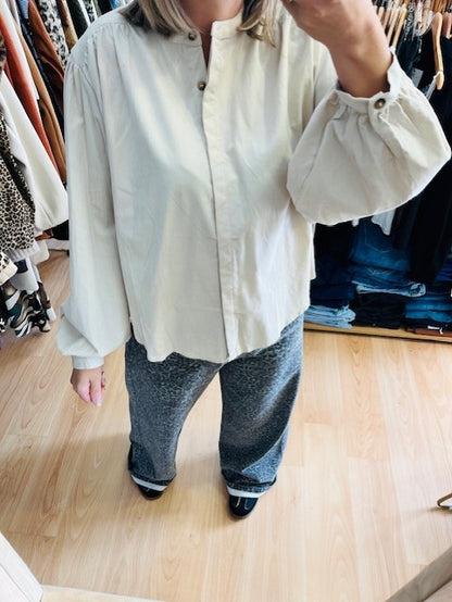 Blouse oversize écru en velours côtelé Suri