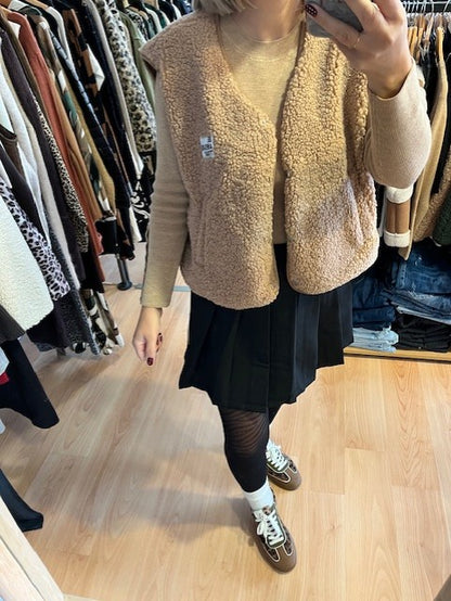 Jupe courte à plis Molly (short intégré)