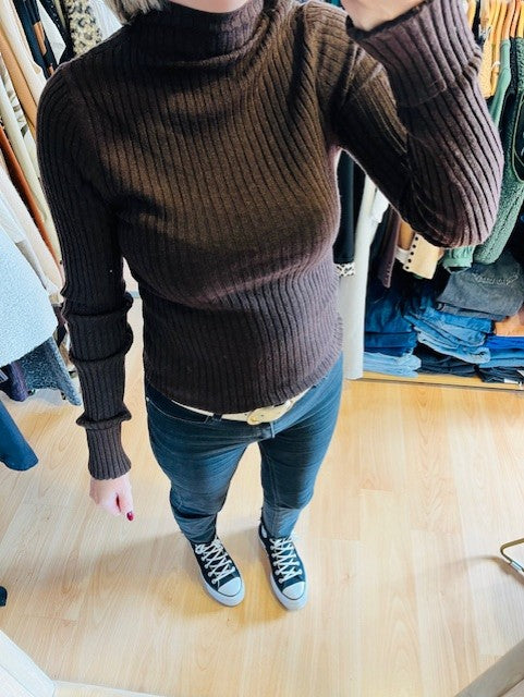 Pull en maille côtelé chocolat Saturday