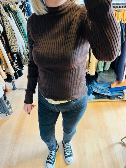 Pull en maille côtelé chocolat Saturday