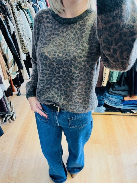 Pull imprimé léopard Santigold