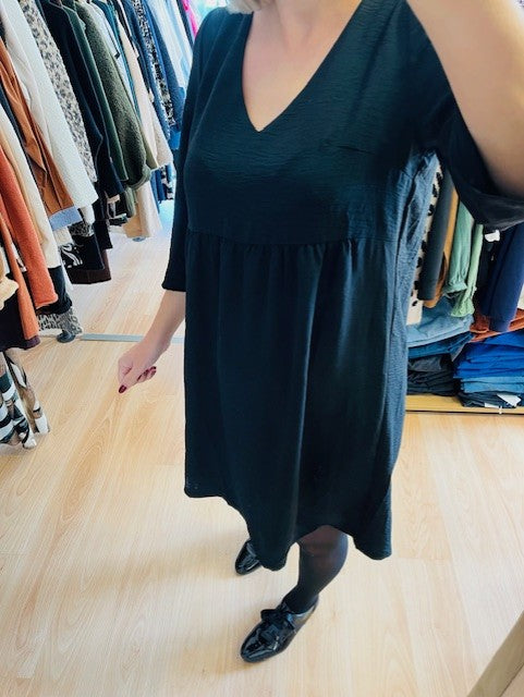 Robe noire Susana