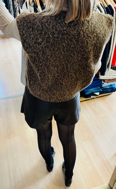 Short en simili cuir chocolat Travis