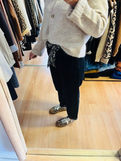 Pantalon noir en velours Boris